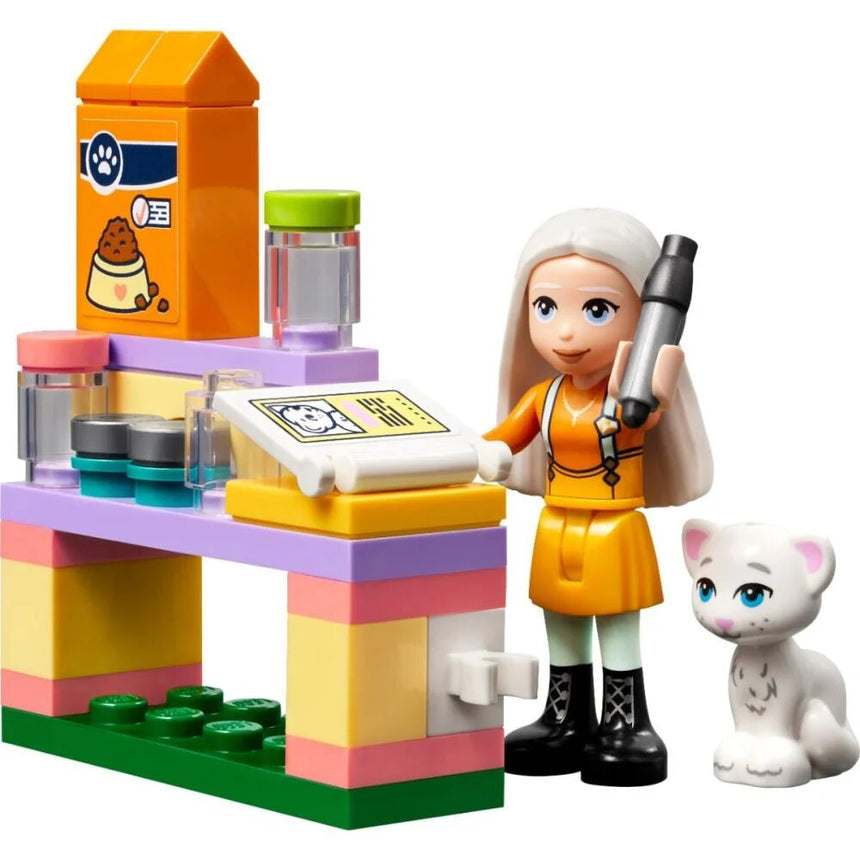 LEGO® Friends - Ziua adoptiei de animalute (42615), 400 Piese
