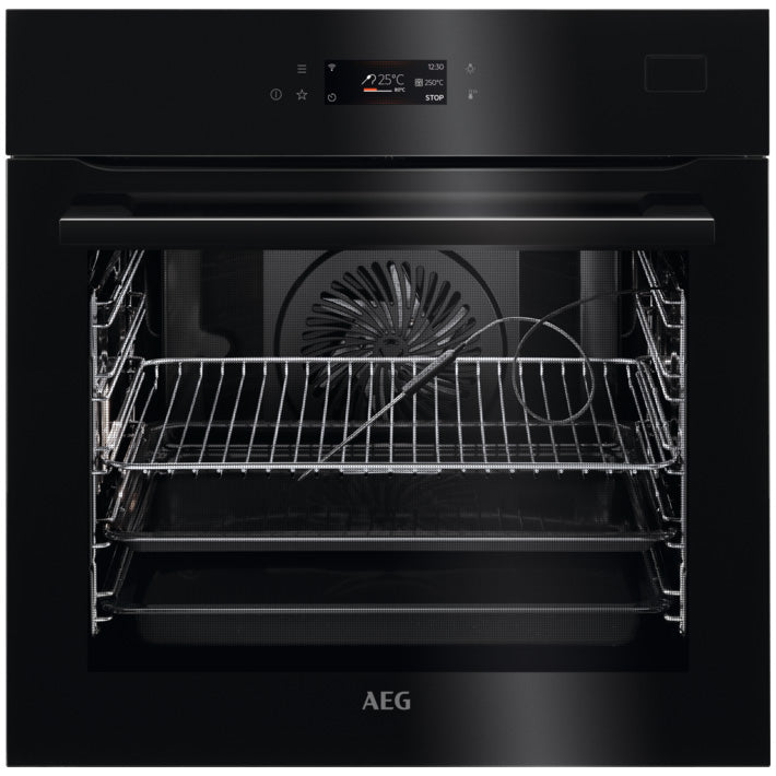 Cuptor incorporabil AEG BSE788380B, Electric, 70 l, Autocuratare abur, SteamBoost, Control touch, Timer electronic, Conectivitate WiFi, Clasa A++, Negru