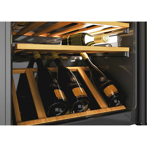 Racitor de vinuri Hoover HWC 200EELW/N, 81 sticle, Clasa G, Wi-Fi, Control electronic, Iluminare LED, H 146 cm, Negru