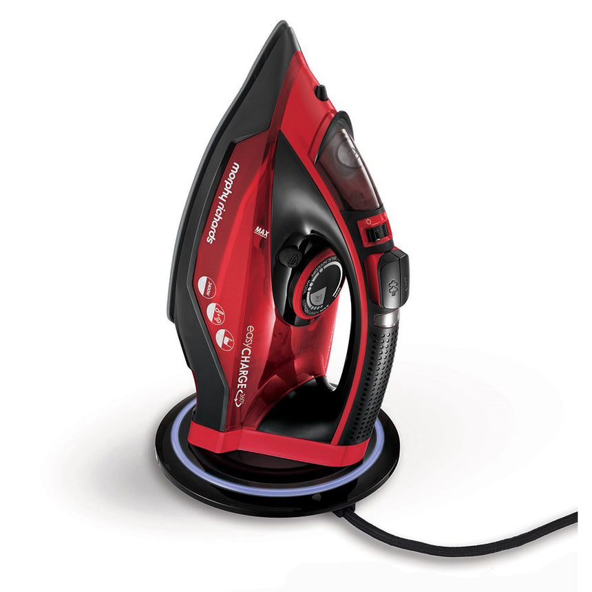 Fier de calcat Morphy Richards EasyCharge / Cordless 303250, 2400W, 30g/min, 1300 g debit abur continuu, capacitate rezervor 350 ml, functionare fara cablu, Rosu/Negru