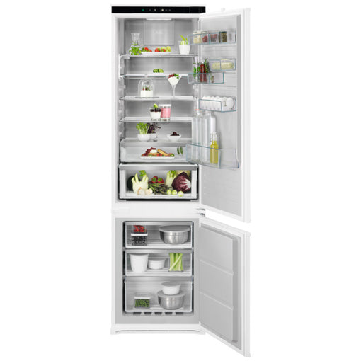 Combina frigorifica incorporabila AEG NSC8M191DS, 269 l, CustomFlex, Ventilator interior, Usi reversibile, Control electronic, Clasa D, H 189 cm