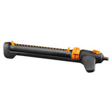 Aspersor oscilant On/Off Fiskars, acoperire 150 - 500 mp, buton on/off cu reglare debit, zona de irigare dreptunghiulara