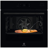 Cuptor incorporabil Electrolux EOB8S39WZ, Electric, 70 l, Autocuratare abur, SteamBoost, Control touch, Conectivitate WiFi, Grill, Timer electronic, Clasa A++, Negru