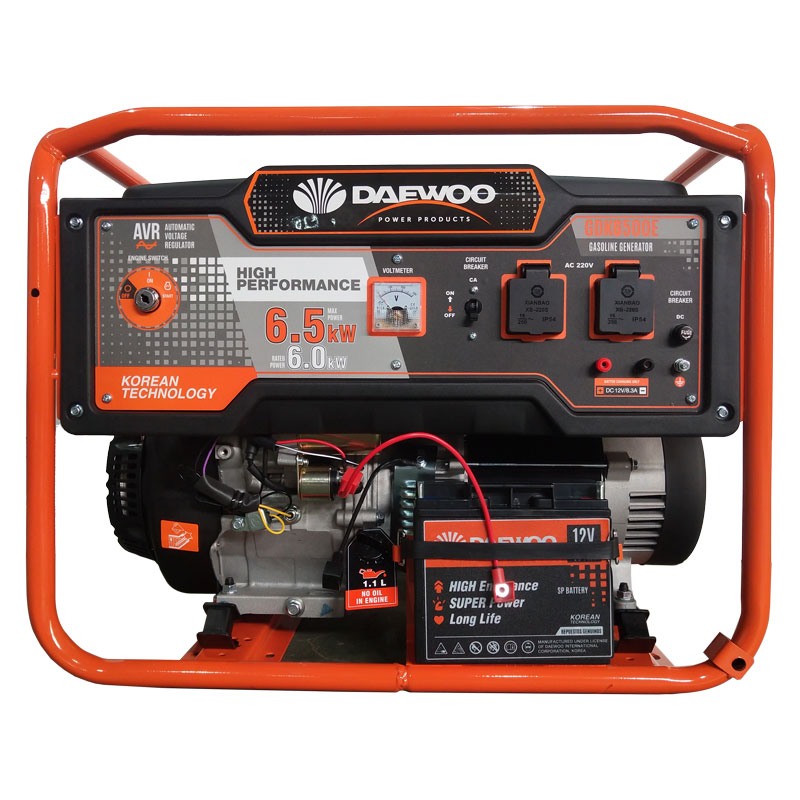 Generator curent electric Daewoo GDK6500E, 8.7 CP, 6500 W, 4 timpi, 1 cilindru, stabilizator de tensiune (AVR), demarator electric, protectie suprasarcina, roti, maner transport, 25 l benzina, 20 h autonomie maxima