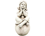 Statuie Fata Pe Minge 26x25x54 Cm