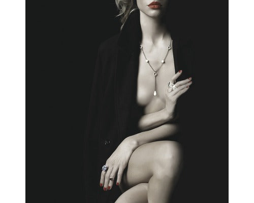 Tablou Sticla Half Naked Woman 50x50 Cm