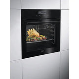 Cuptor incorporabil AEG BPE742320B, Electric, Autocuratare Pirolitica, 71 l, Clasa A+, Negru