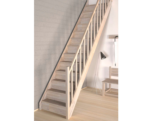 Scara Tradi Eco de interior dreapta 82x280 cm 14 pasi 13 trepte stejar cu contratrepte balustrada si 2 laterale